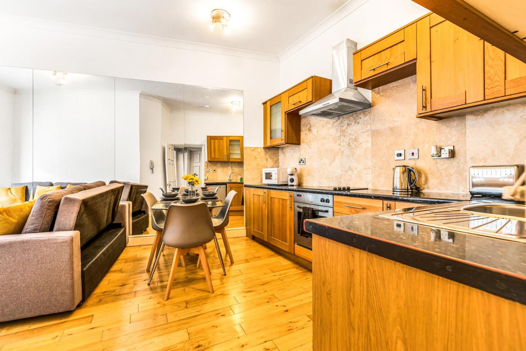 Luxstay2 Earls Court Apartment - Sleeps Up To 8 London Exterior photo