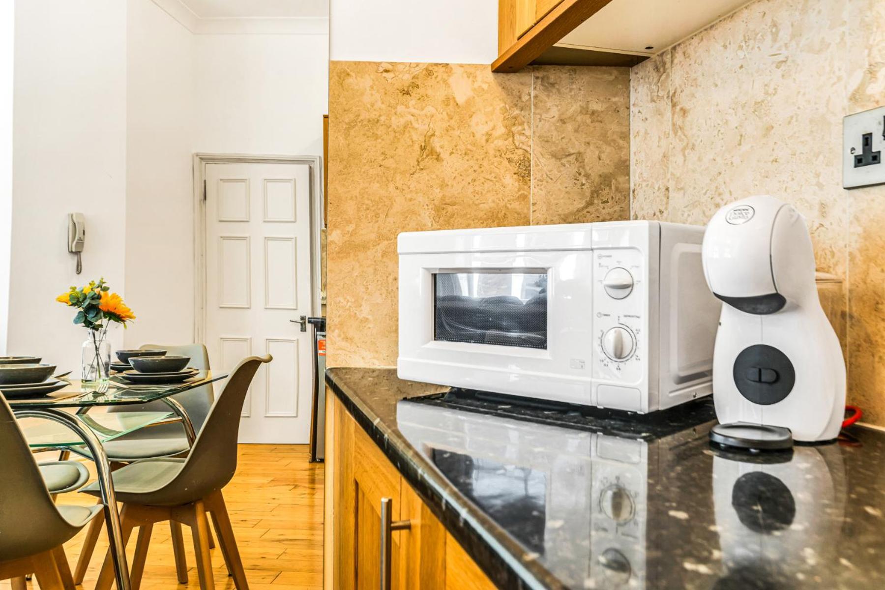 Luxstay2 Earls Court Apartment - Sleeps Up To 8 London Exterior photo